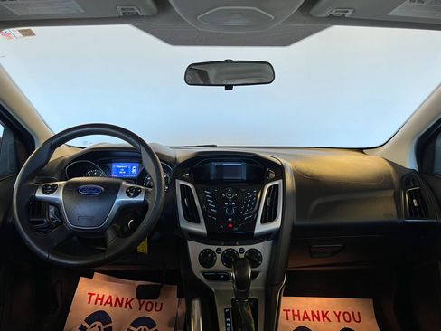 Used 2014 Ford Focus SE w/ SE Winter Package FWD image 26