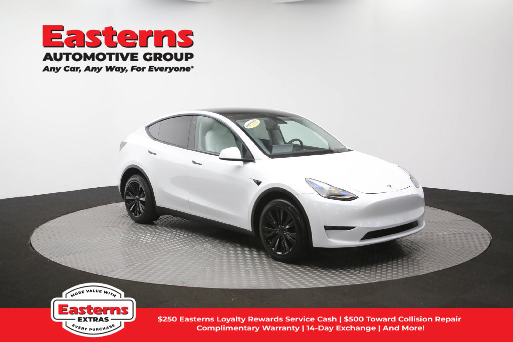 Used 2023 Tesla Model Y Long Range AWD/4WD image 46