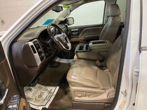 Used 2018 GMC Sierra 1500 SLT w/ SLT Premium Package image 20