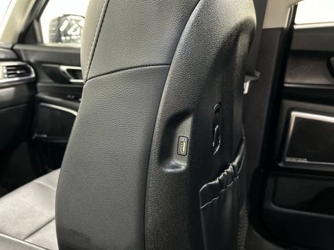 Certified 2021 Kia Telluride SX w/ Towing Package FWD image 30