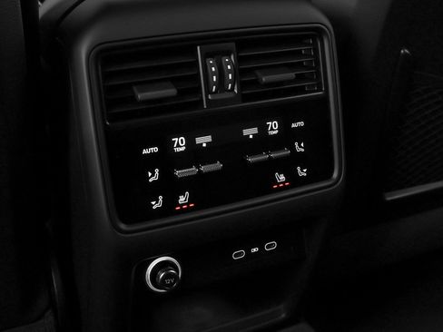 Certified 2026 Porsche Cayenne Coupe AWD/4WD image 47