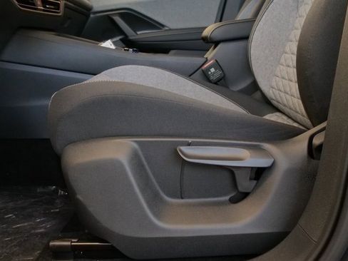 New 2026 Volkswagen Tiguan S image 11