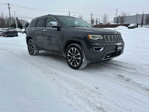 Certified 2018 Jeep Grand Cherokee Overland image 11