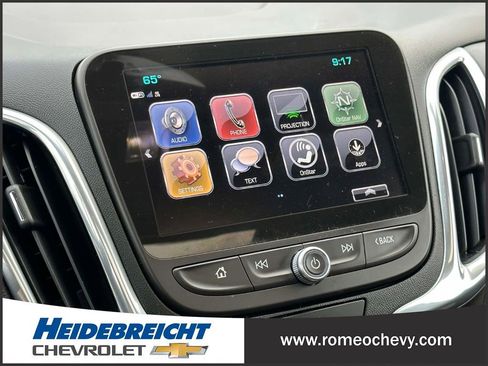 Used 2018 Chevrolet Equinox LT w/ Sun & Infotainment Package image 28