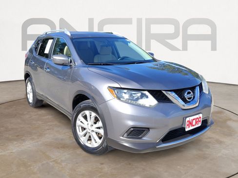 Used 2016 Nissan Rogue SV FWD image 4