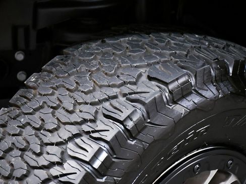 Used 2024 Jeep Wrangler Unlimited Rubicon 392 image 87