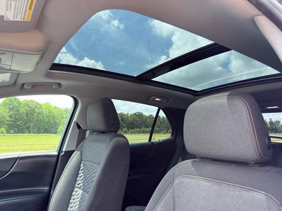 Used 2018 Chevrolet Equinox LT w/ Sun & Infotainment Package