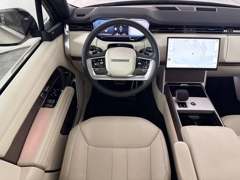 Used 2026 Land Rover Range Rover SE AWD/4WD image 27