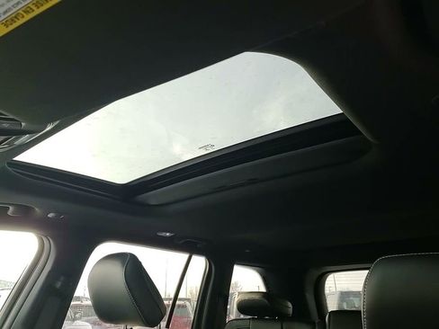 New 2026 Jeep Grand Cherokee Altitude image 33