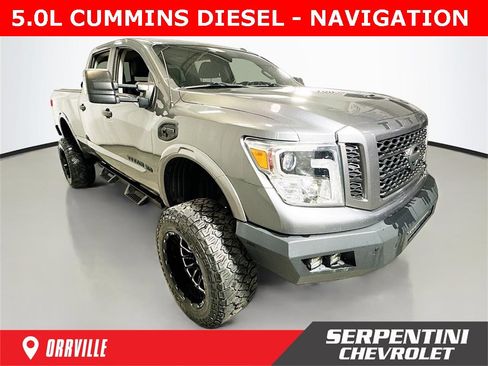 Used 2016 Nissan Titan PRO-4X image 1