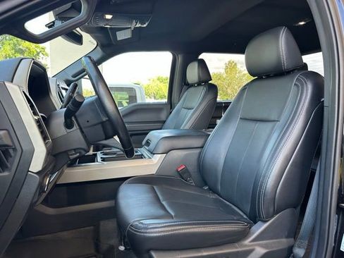Certified 2022 Ford F250 Lariat w/ Lariat Value Package AWD/4WD image 12