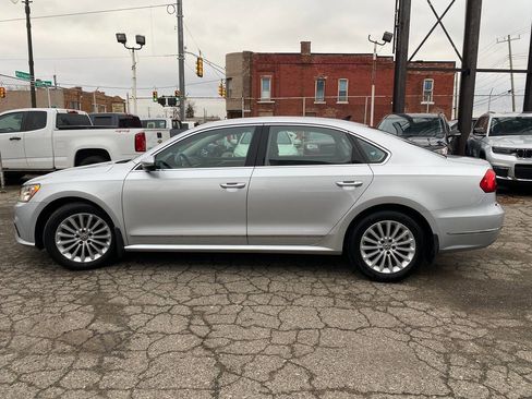 Used 2016 Volkswagen Passat 1.8T SE image 15