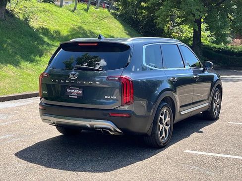 Used 2020 Kia Telluride EX AWD/4WD image 23