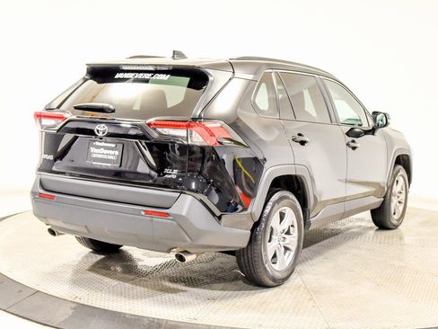 Used 2025 Toyota RAV4 XLE image 12