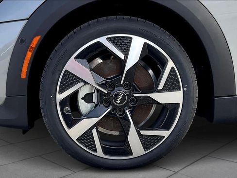 Used 2025 MINI Cooper S image 10