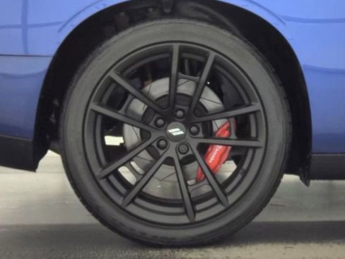 Used 2019 Dodge Challenger R/T Scat Pack w/ T/A Package RWD image 17