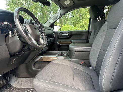 Used 2020 Chevrolet Silverado 1500 RST AWD/4WD image 16