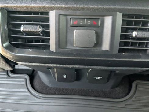 Used 2021 Ford F150 Lariat w/ Equipment Group 502A High image 15