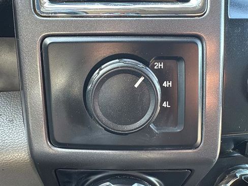 Used 2016 Ford F150 XLT w/ Equipment Group 302A Luxury AWD/4WD image 25