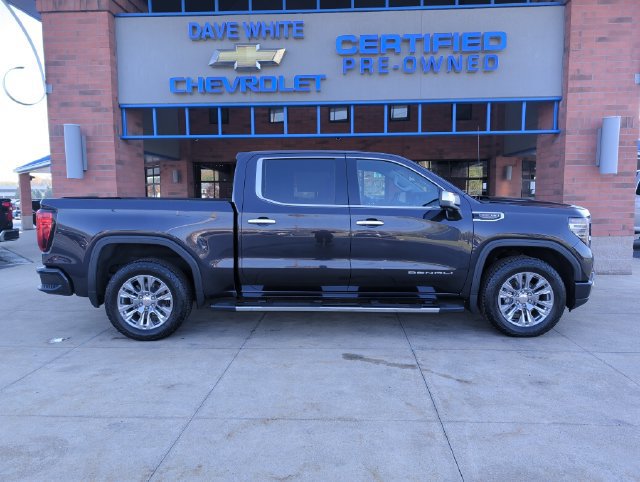 Used 2023 GMC Sierra 1500 Denali AWD/4WD image 10