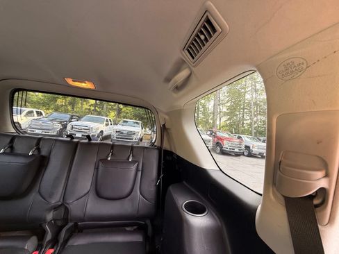 Used 2016 Lexus GX 460 w/ Premium Package AWD/4WD image 38