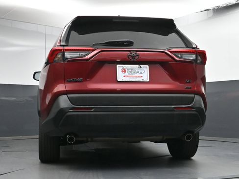 Used 2020 Toyota RAV4 LE w/ All Weather Liner Package image 28