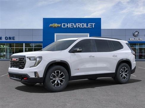 New 2025 GMC Acadia AT4 w/ Luxury Package image 2