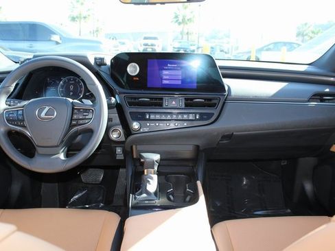 Certified 2023 Lexus ES 350 image 10