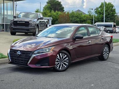 Used 2025 Nissan Altima 2.5 SV