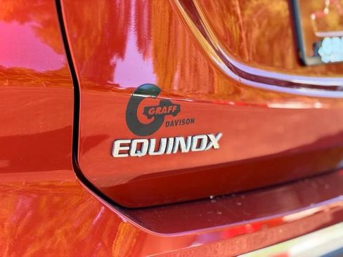 Used 2020 Chevrolet Equinox LT w/ Driver Convenience Package FWD image 29