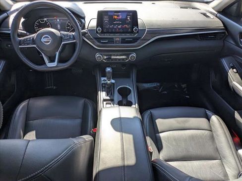 Used 2019 Nissan Altima 2.5 Platinum image 17