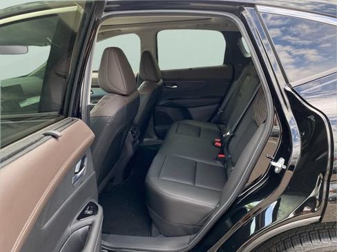 Used 2025 Nissan Murano Platinum AWD/4WD image 22