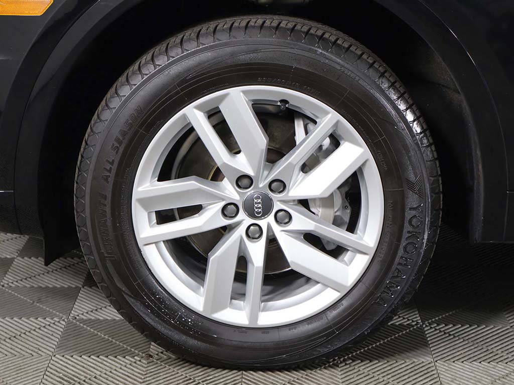 Used 2020 Audi Q5 2.0T Premium AWD/4WD image 22