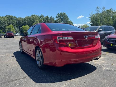Used 2014 Toyota Camry SE FWD image 8