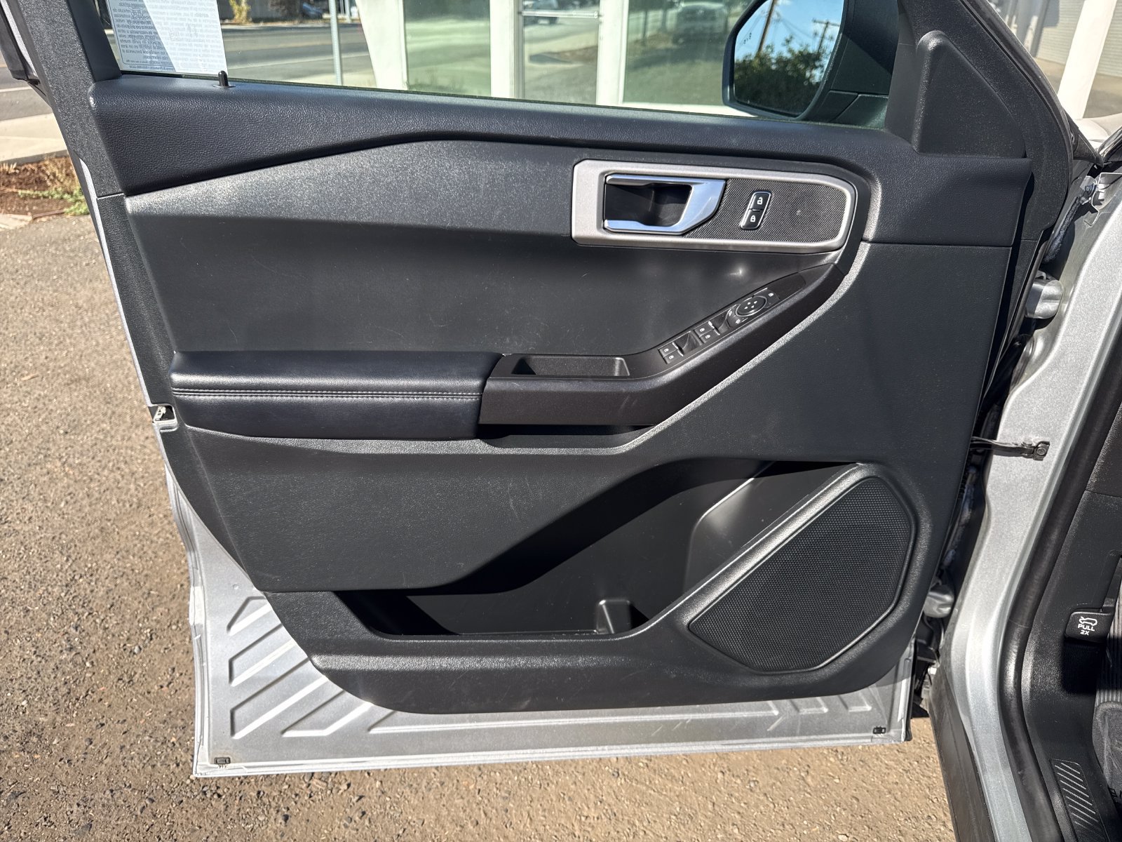 Certified 2022 Ford Explorer 4WD image 10