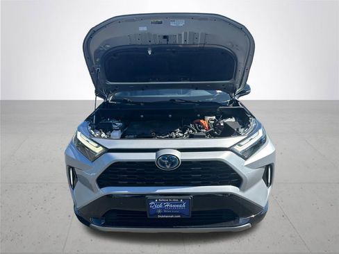 Used 2024 Toyota RAV4 XSE AWD/4WD image 4