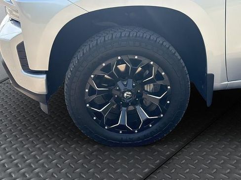Used 2019 Chevrolet Silverado 1500 RST w/ All-Star Edition AWD/4WD image 10