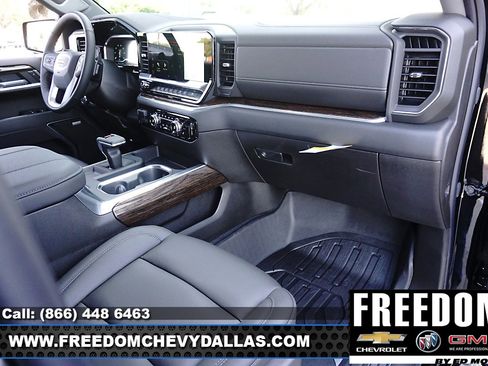 New 2025 GMC Sierra 1500 Elevation w/ Elevation Premium Package image 12