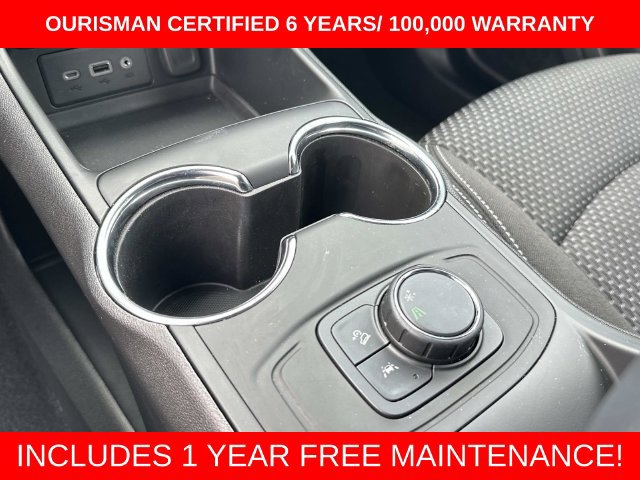 Used 2023 GMC Terrain SLE w/ Elevation Edition FWD image 23