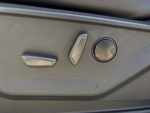 New 2026 Ford F250 Lariat w/ Lariat Premium Package image 30