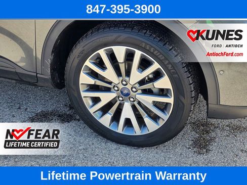 Certified 2020 Ford Escape Titanium AWD/4WD image 9