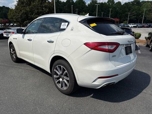 Used 2019 Maserati Levante S AWD/4WD image 11