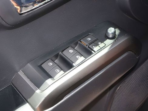 Certified 2023 Toyota Tacoma TRD Sport AWD/4WD image 10