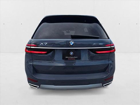 New 2026 BMW X7 xDrive40i image 7