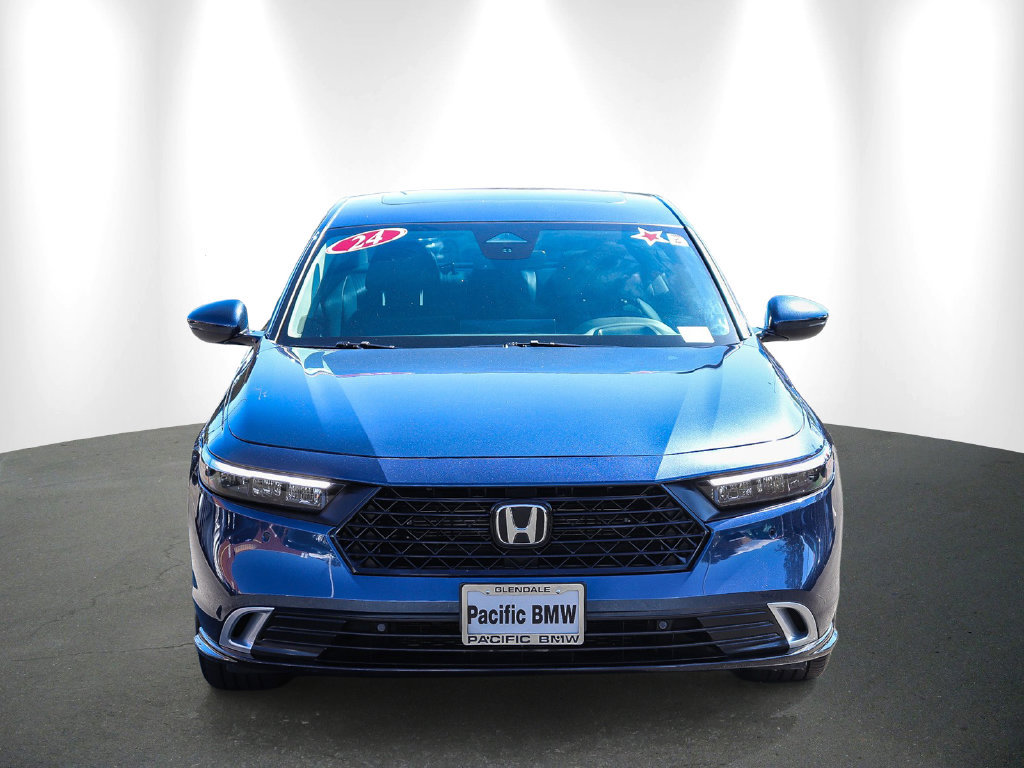 Used 2024 Honda Accord Touring image 2