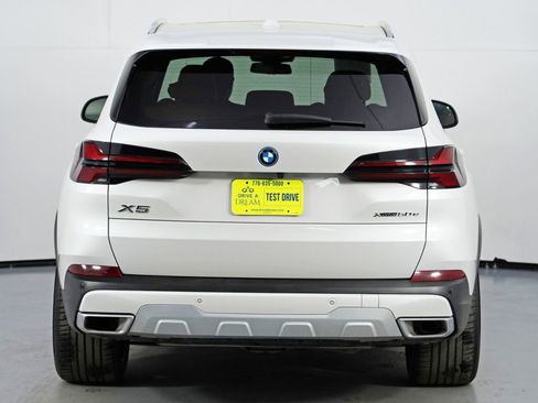 Used 2024 BMW X5 xDrive50e w/ Parking Assistance Package image 56