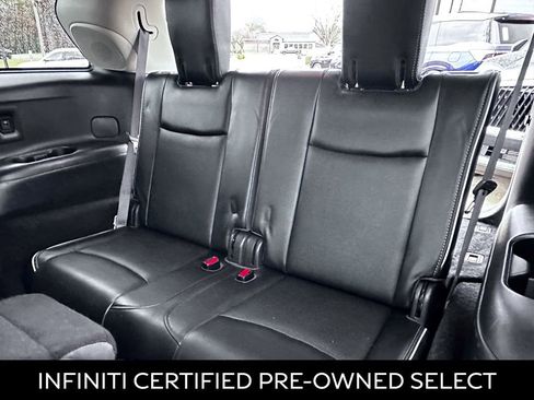 Certified 2019 INFINITI QX60 Luxe w/ Essential Package image 32