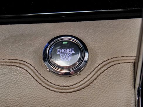 Used 2022 Lincoln Navigator L Reserve AWD/4WD image 20