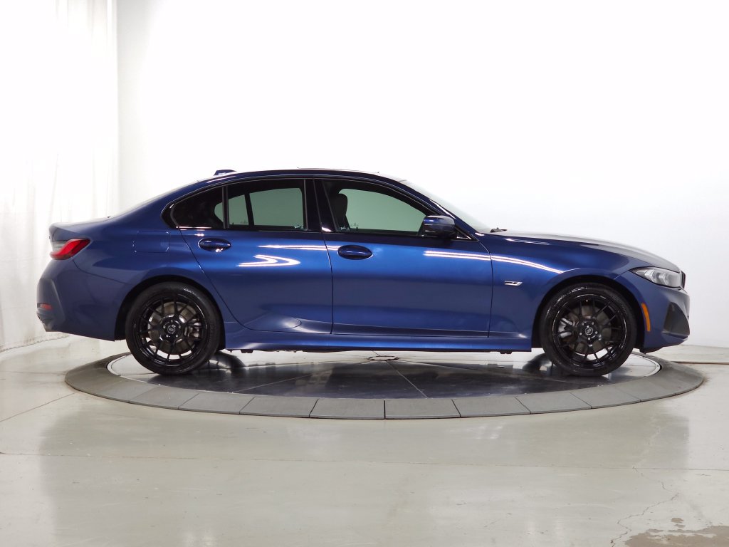 Used 2023 BMW 330e xDrive w/ Premium Package AWD/4WD image 10