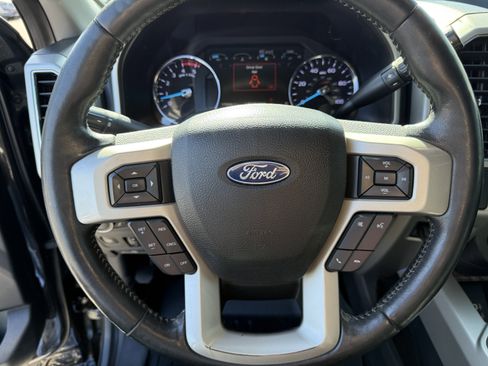 Used 2019 Ford F450 Lariat w/ Lariat Ultimate Package image 28